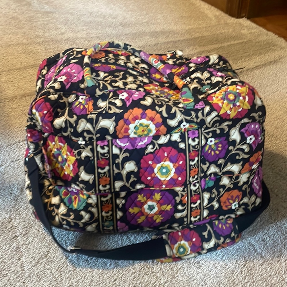 Vera Bradley large duffle in Suzani pattern